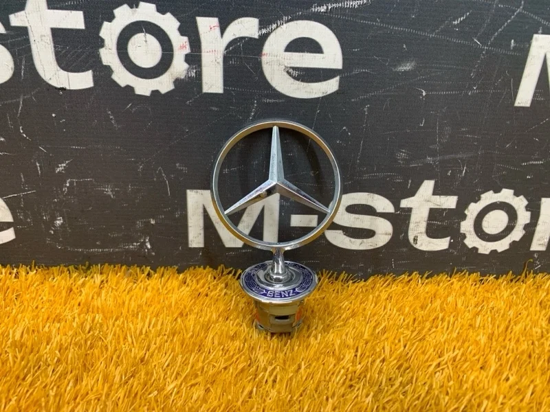 Эмблема на капот Mercedes-Benz S-Class 2003 A2108800186 W220 113.960