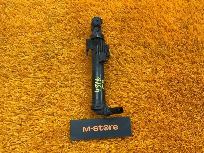 Форсунка омывателя фары Bmw 3-Series 2013 7275658 F30 N47D20C, правая