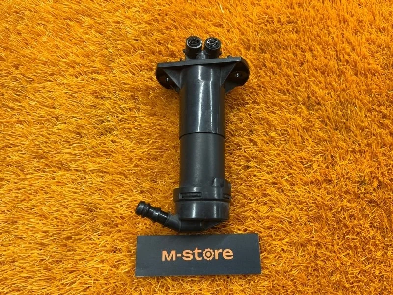 Форсунка омывателя фары Audi Q7 2012 4L0955102 4LB CJT, правая