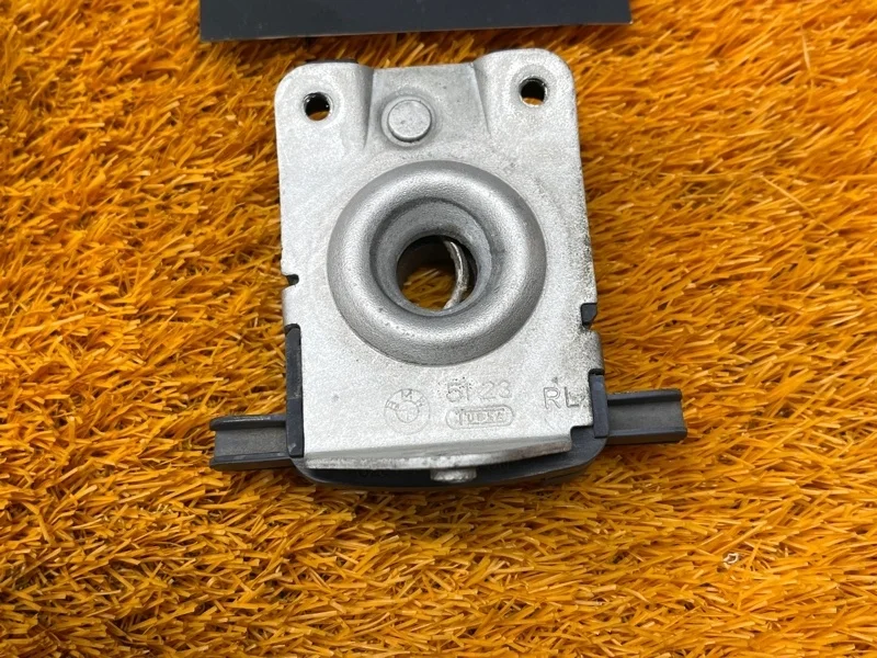 Замок капота Bmw 3-Series 2003 51238203862 E46 M54B22 (226S1)