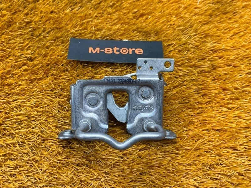 Замок капота Bmw X3 2013 51237210731 F25 N55B30A, правый