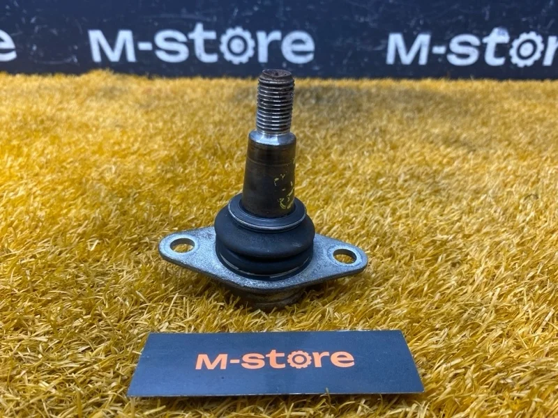 Шаровая опора Bmw X3 2013 31106787665 F25 N55B30A, передняя правая