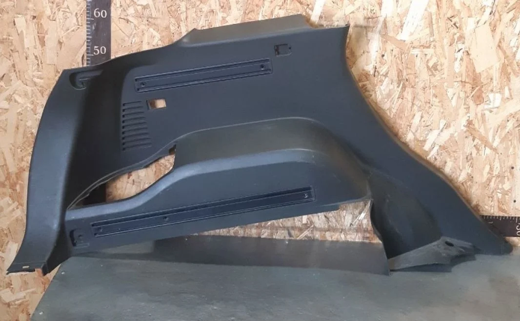 Обшивка багажника левая Opel Antara I рестайлинг (2010—2017) 2012 черный