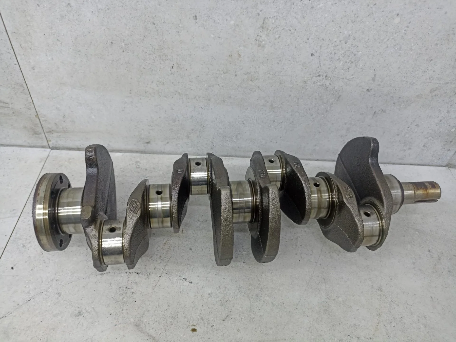 Коленвал Renault Megane 3 2014 8200416793