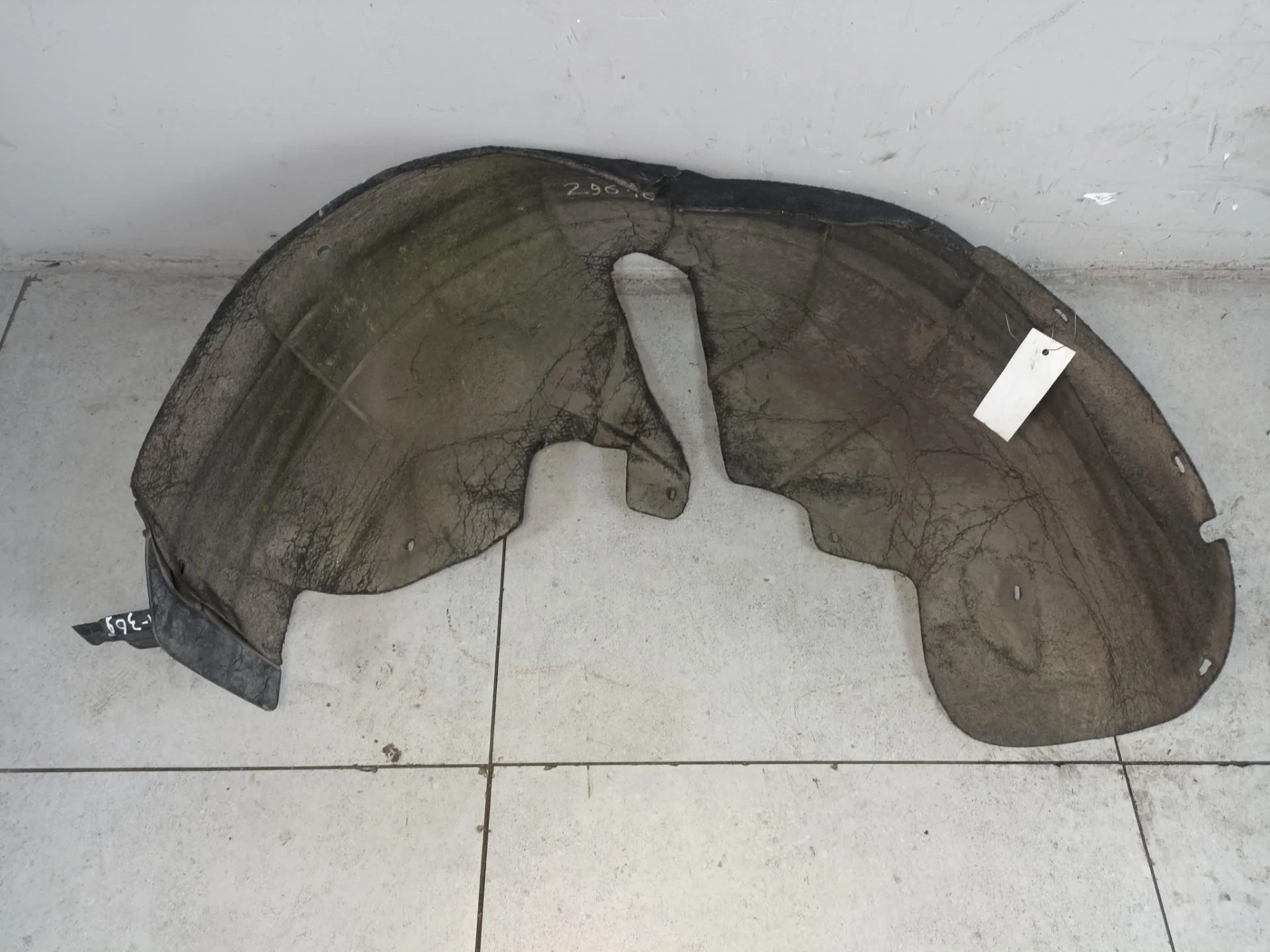 Подкрылок задний левый Skoda Octavia 2 рест.