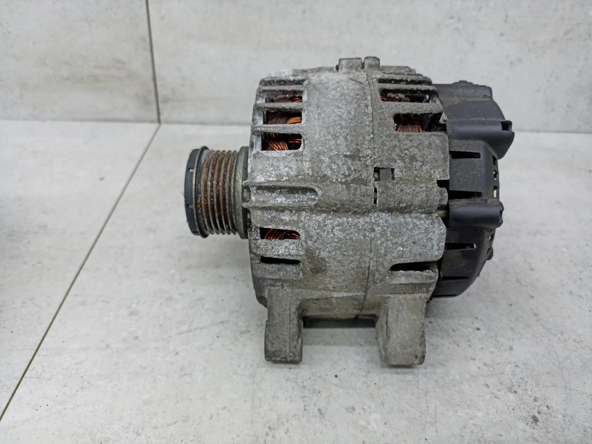 Генератор Peugeot Partner рест. 2012 9678048880