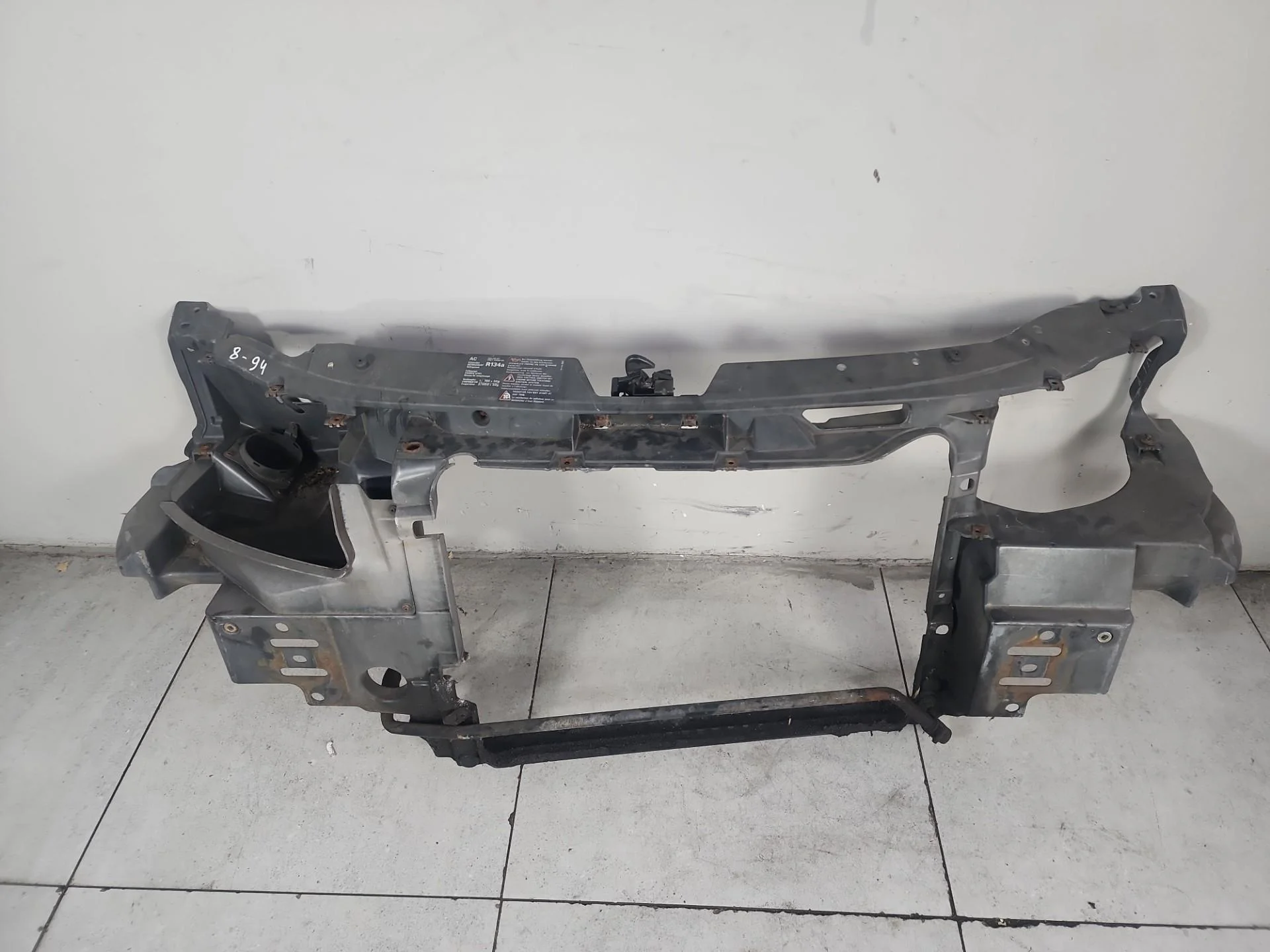 Передняя панель (телевизор) Volkswagen Sharan