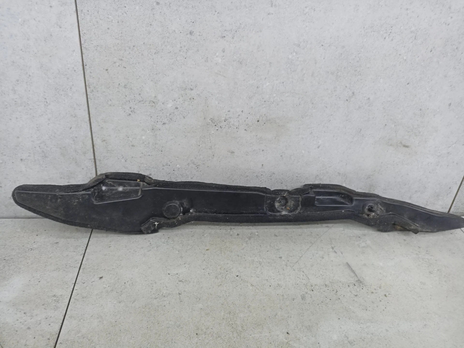 Пыльник крыла передний левый Chevrolet Cruze 2010