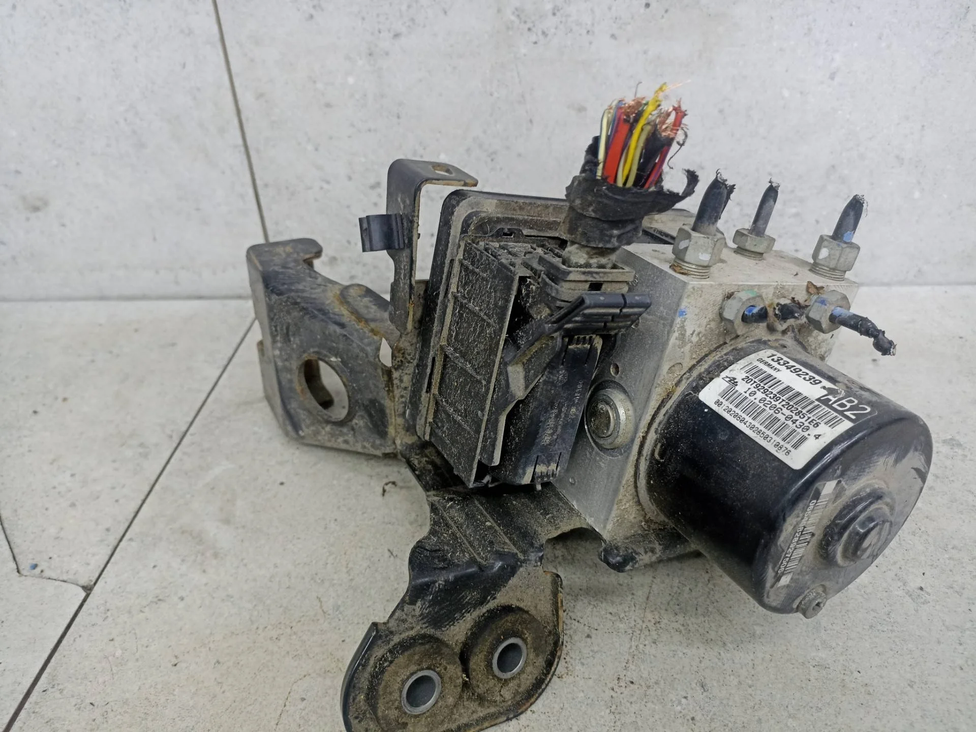 Блок ABS Chevrolet Cruze 2011 13349239