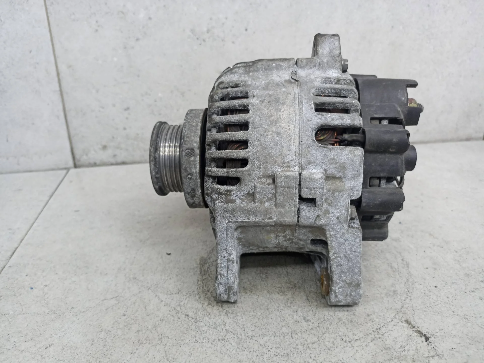 Генератор Renault Scenic 2 2004 8200100907