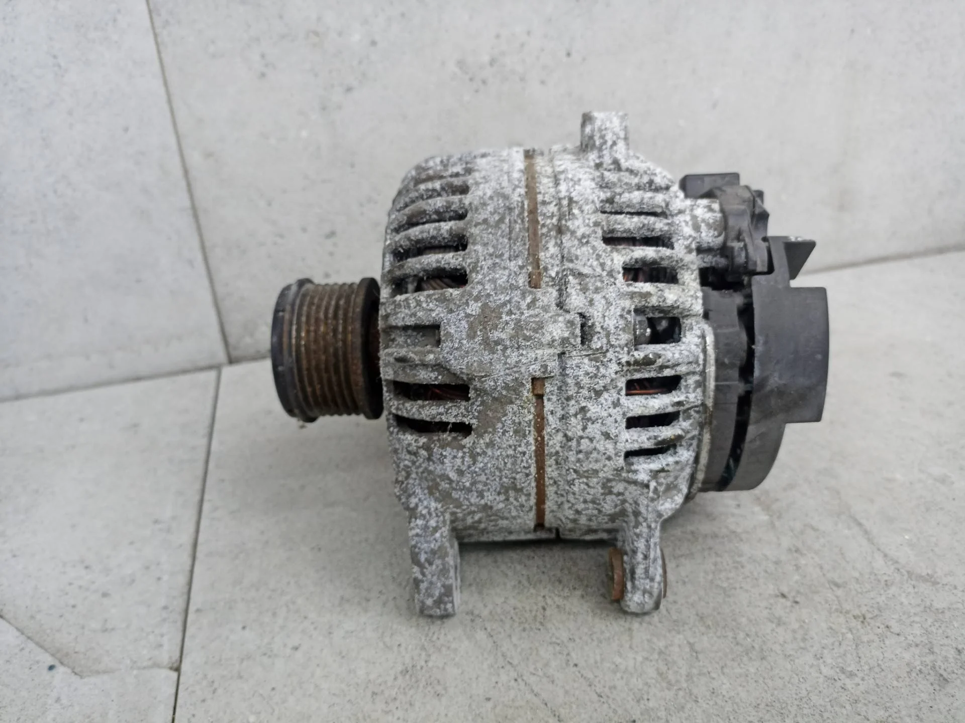 Генератор Renault Scenic 2 рест. 2008 8200660034