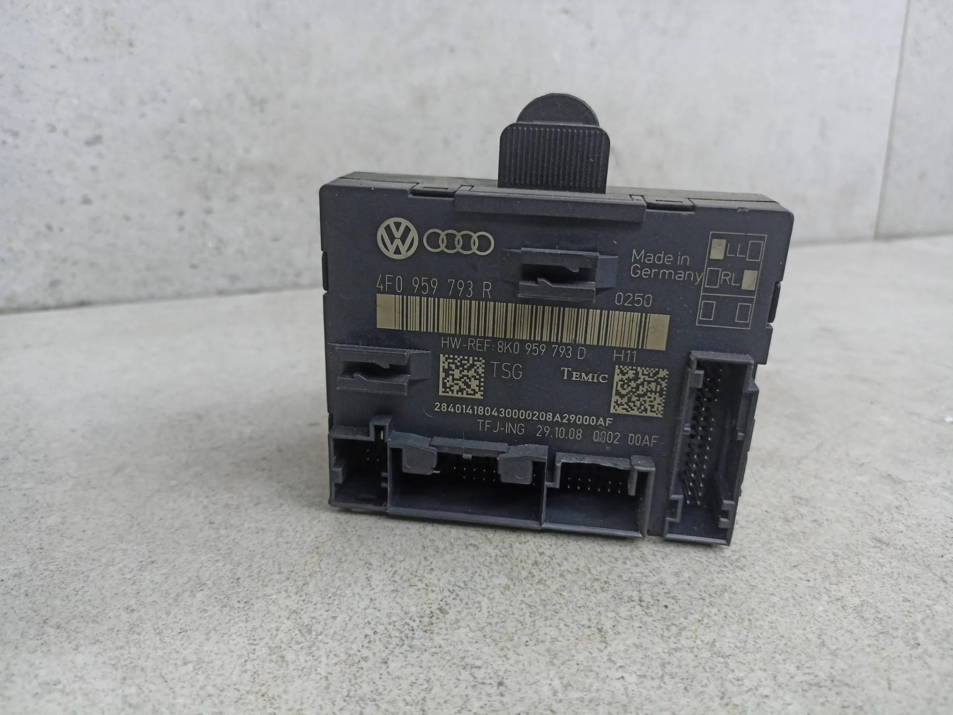 Модуль управления двери передней левой Audi Q7 4L