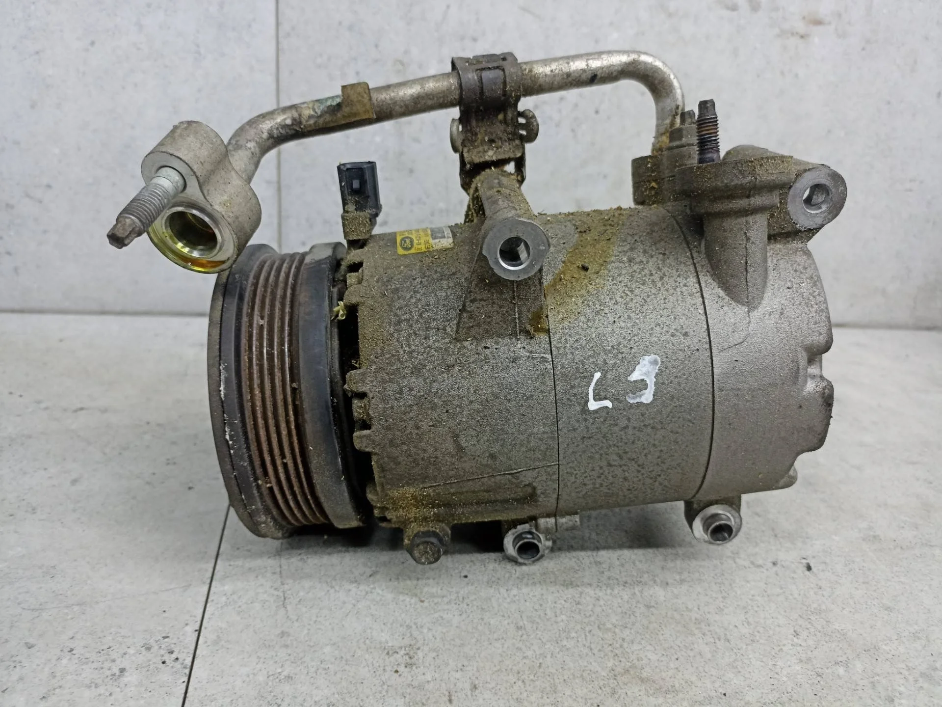 Компрессор кондиционера Ford Focus 3 2013