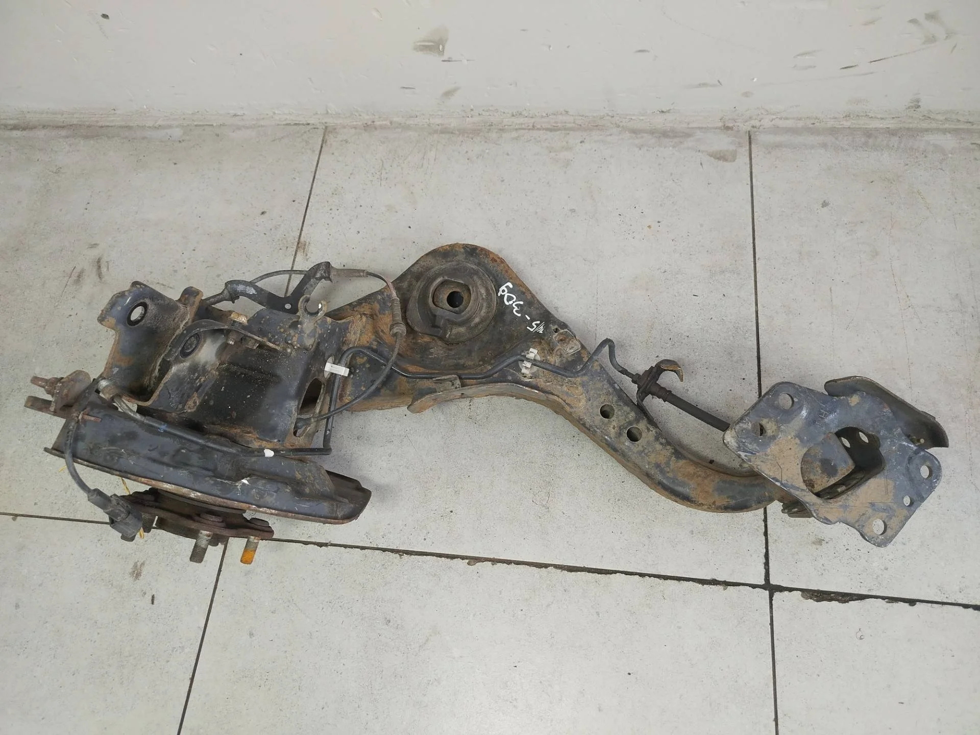 Рычаг задний правый Nissan X-Trail T32 2016