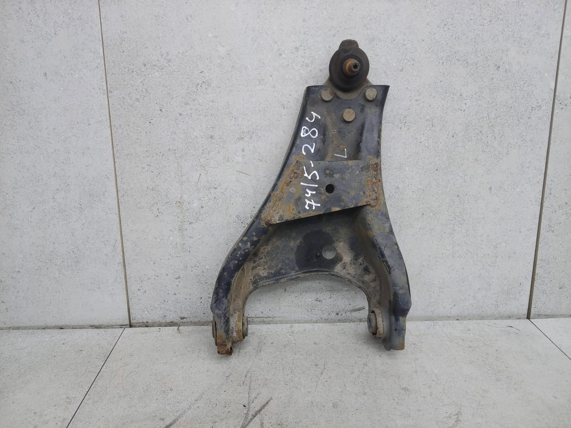 Рычаг левый Renault Duster 2015 545012815R