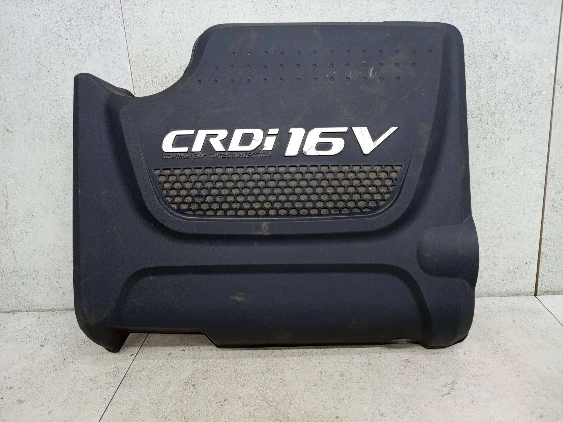 Декоративная крышка двигателя Kia Sportage 4 2017