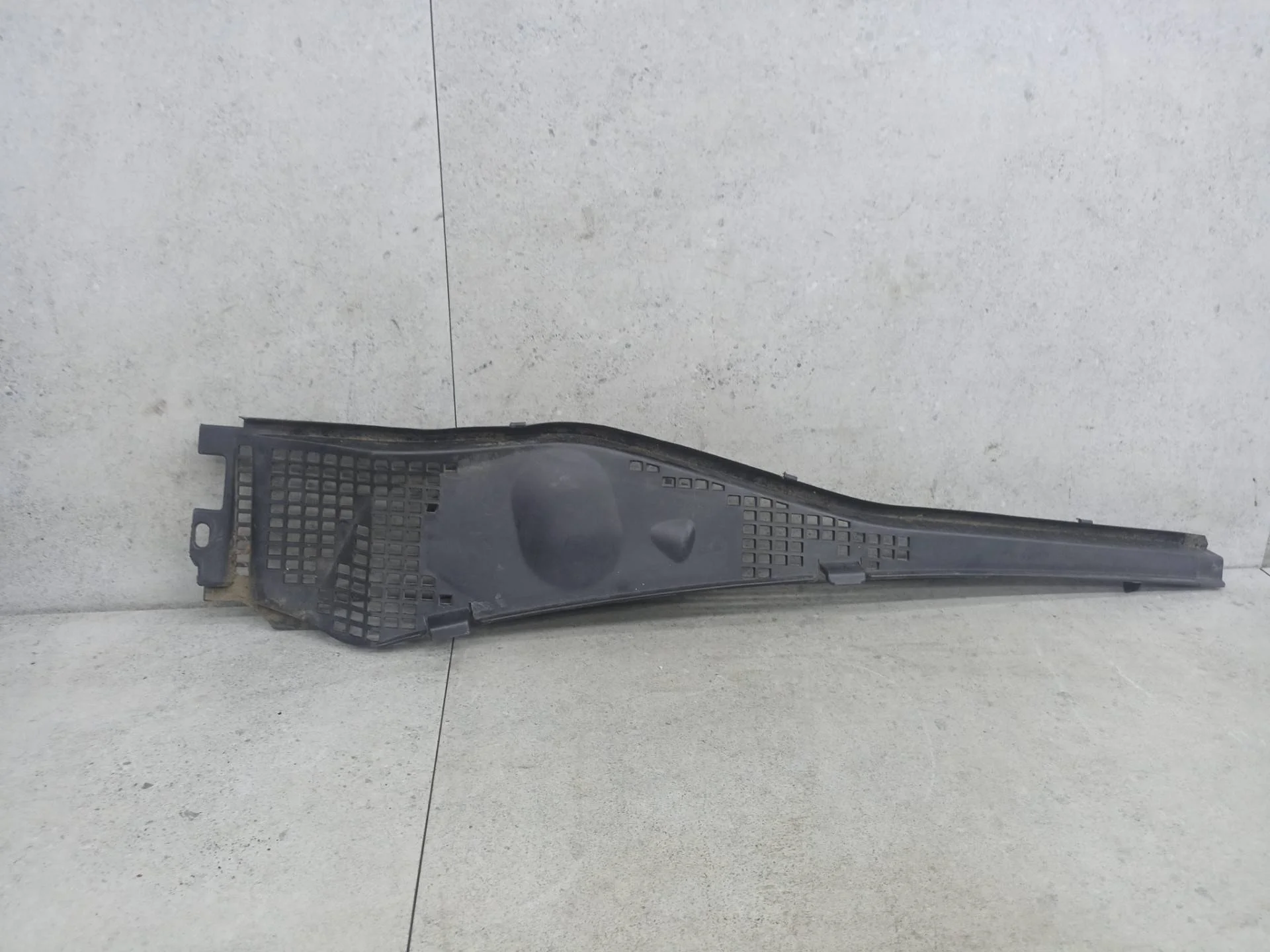 Дождевик Renault Logan 2009 8200825457