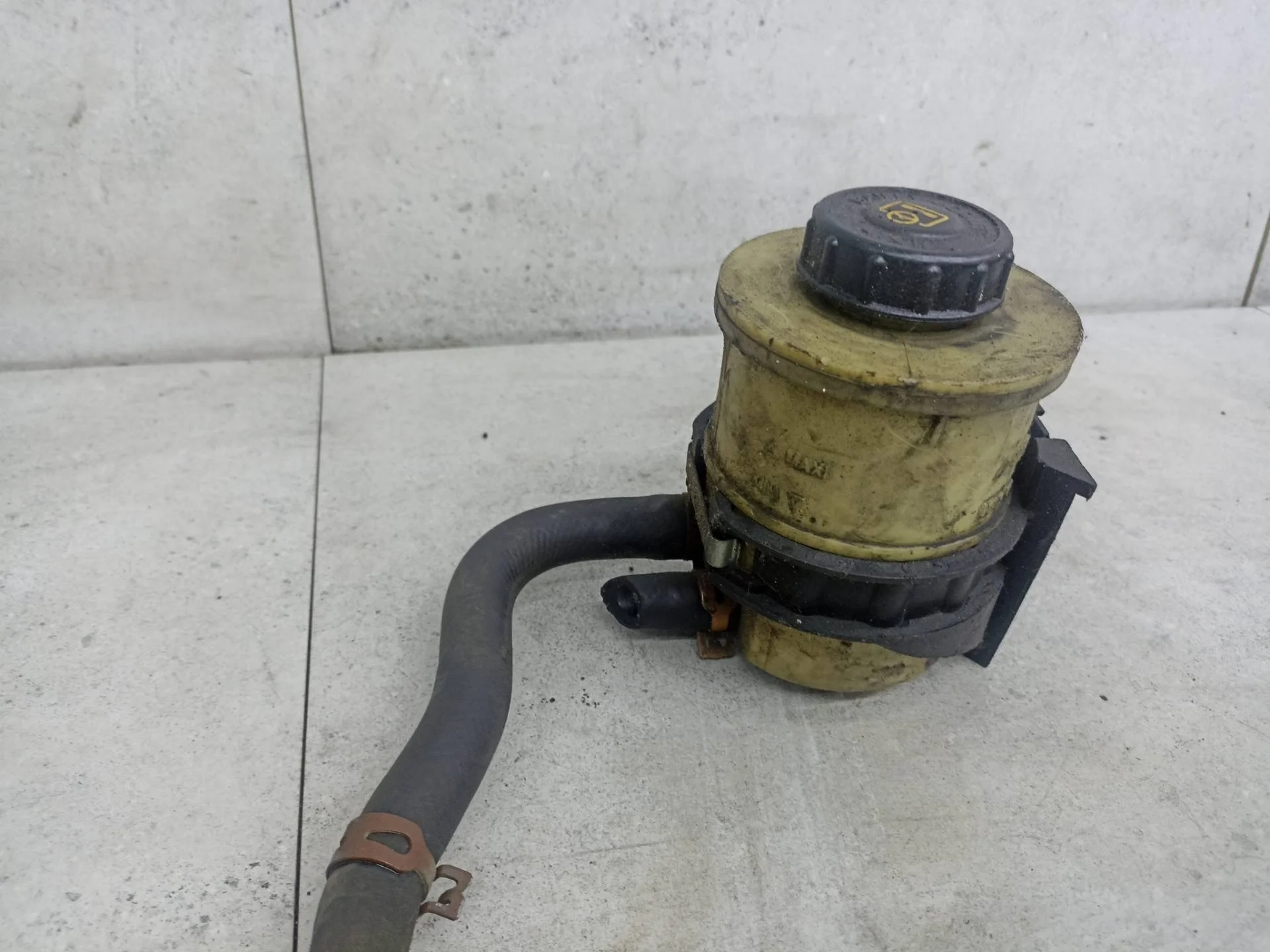 Бачок гидроусилителя Renault Duster (2010 - 2015)