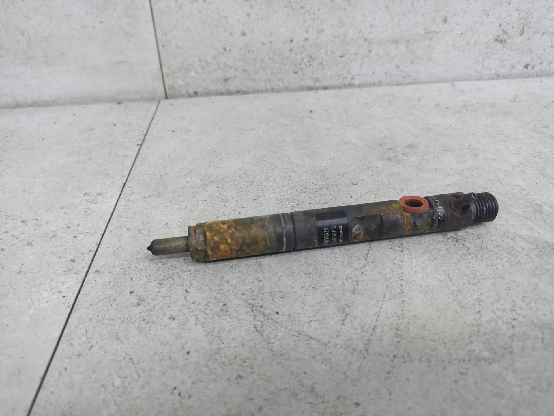 Форсунка топливная Renault Megane 2 рест. 2008