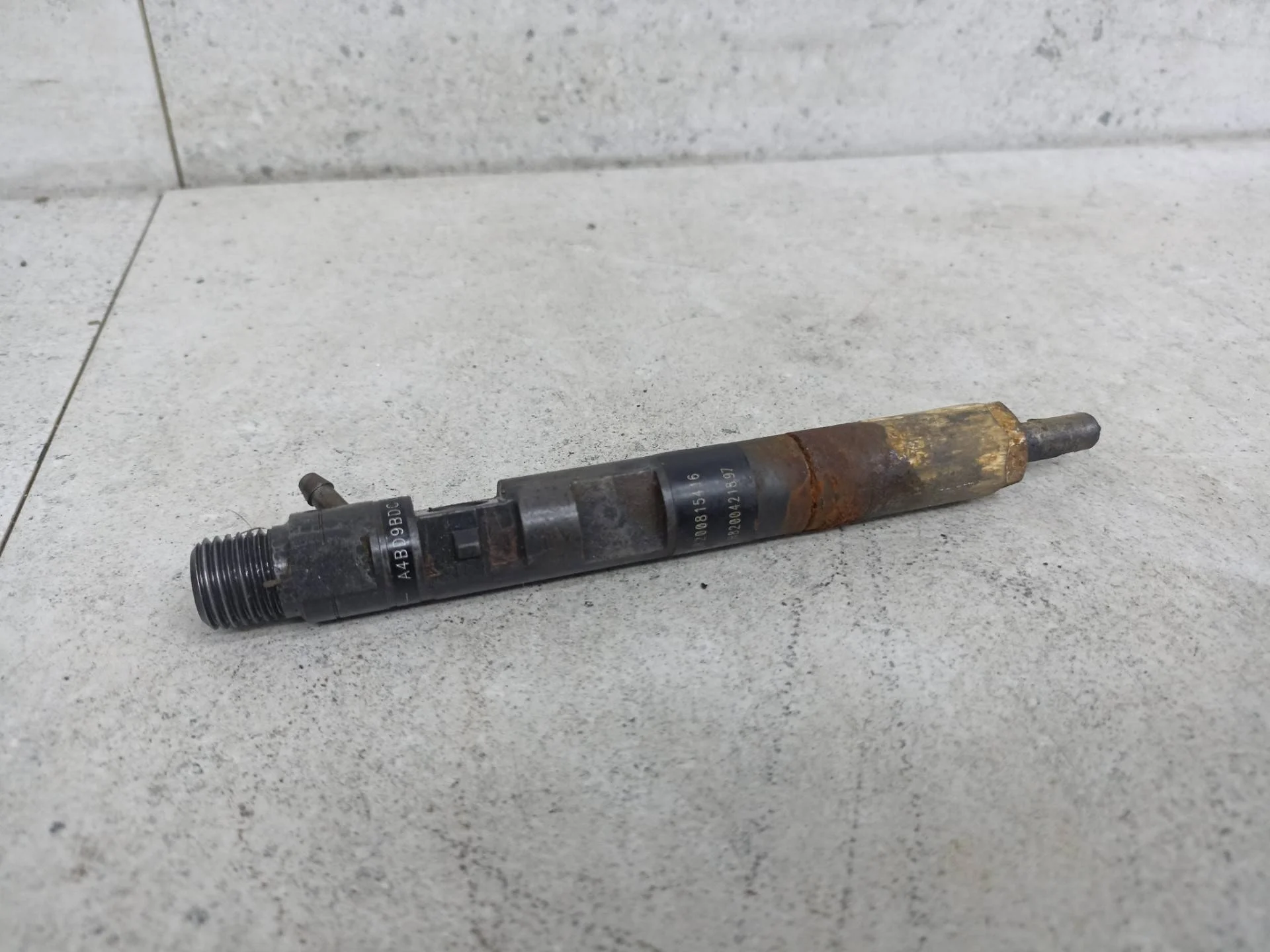 Форсунка топливная Renault Megane 2 рест. 2008