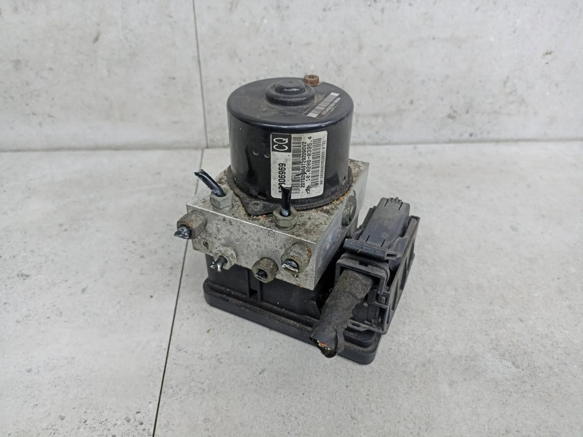 Блок ABS Chevrolet Cruze 2010 13306969