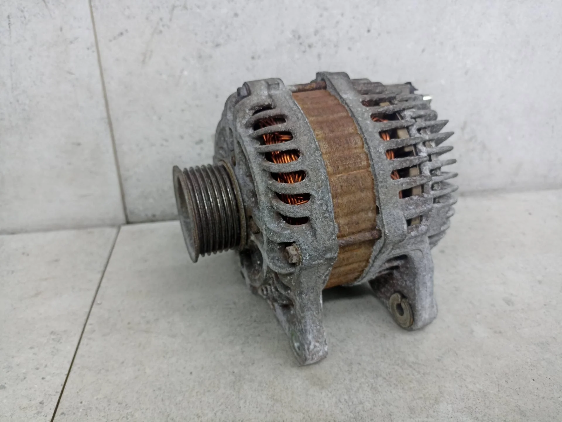 Генератор Nissan Juke F15 2013 231001KA1A