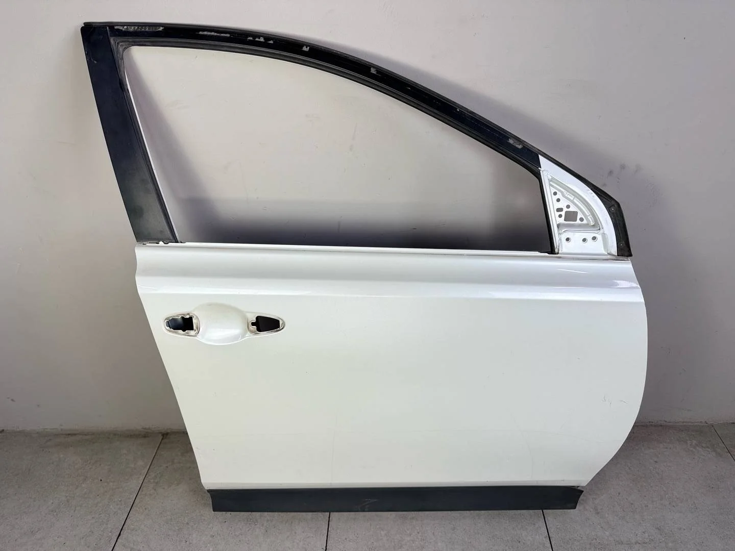 Дверь передняя правая Toyota RAV4 4 (XA40) 2015