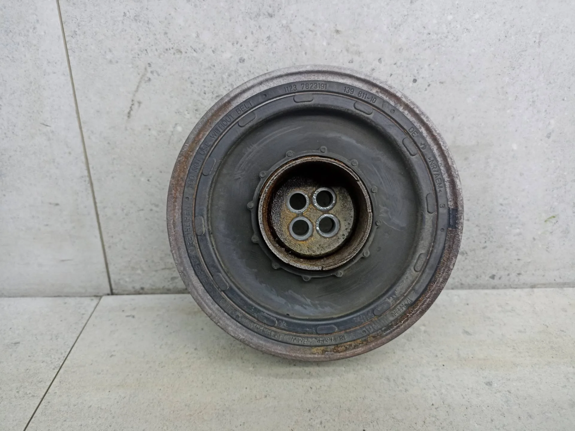 Шкив коленвала BMW 3 E90/E91 рест. 2008