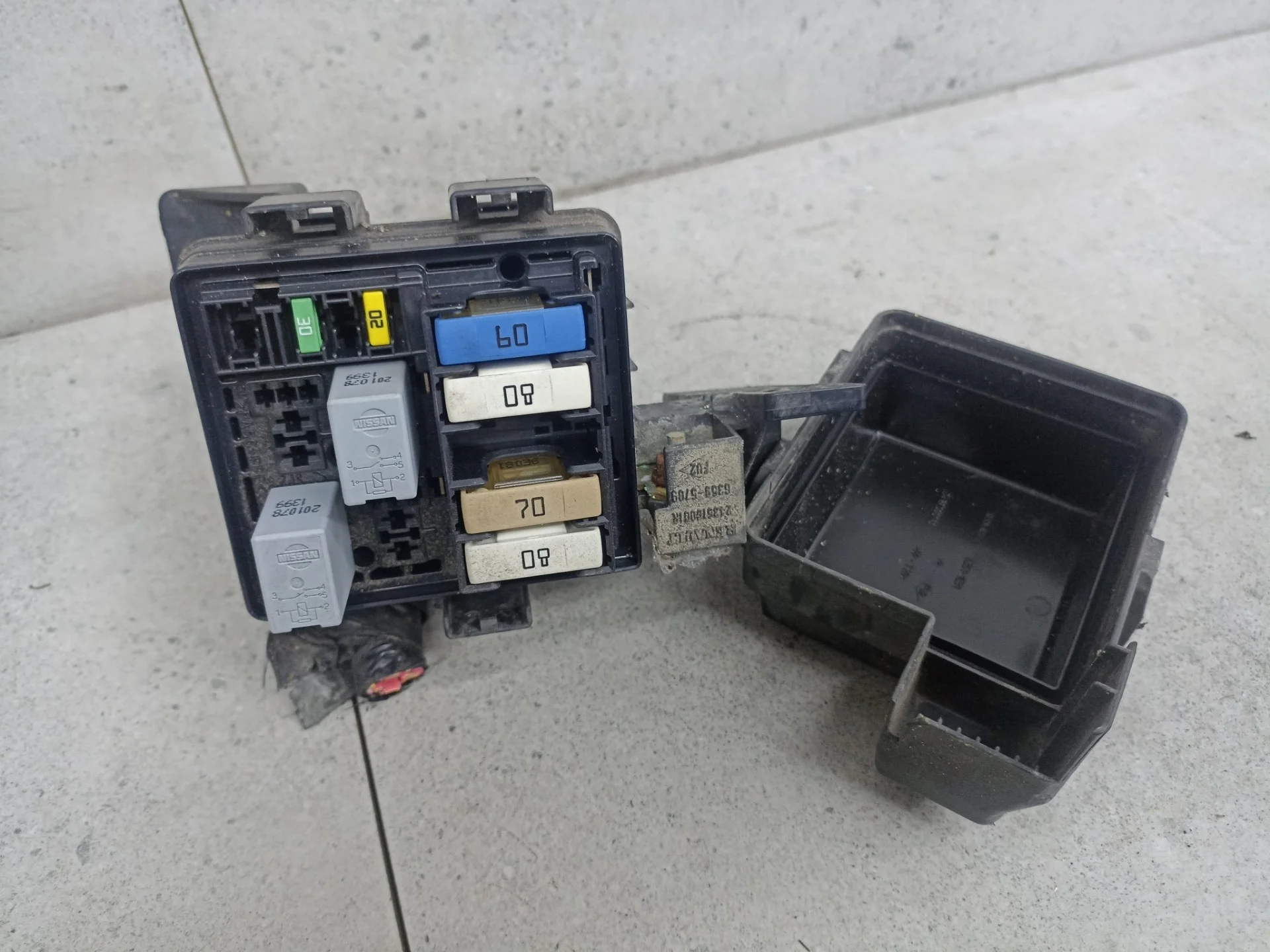 Блок предохранителей Renault Megane 3 2010