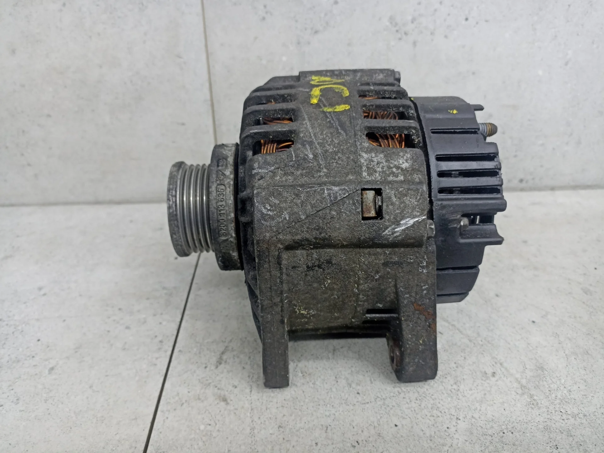 Генератор Renault Megane 2 рест. 2012 8200022774