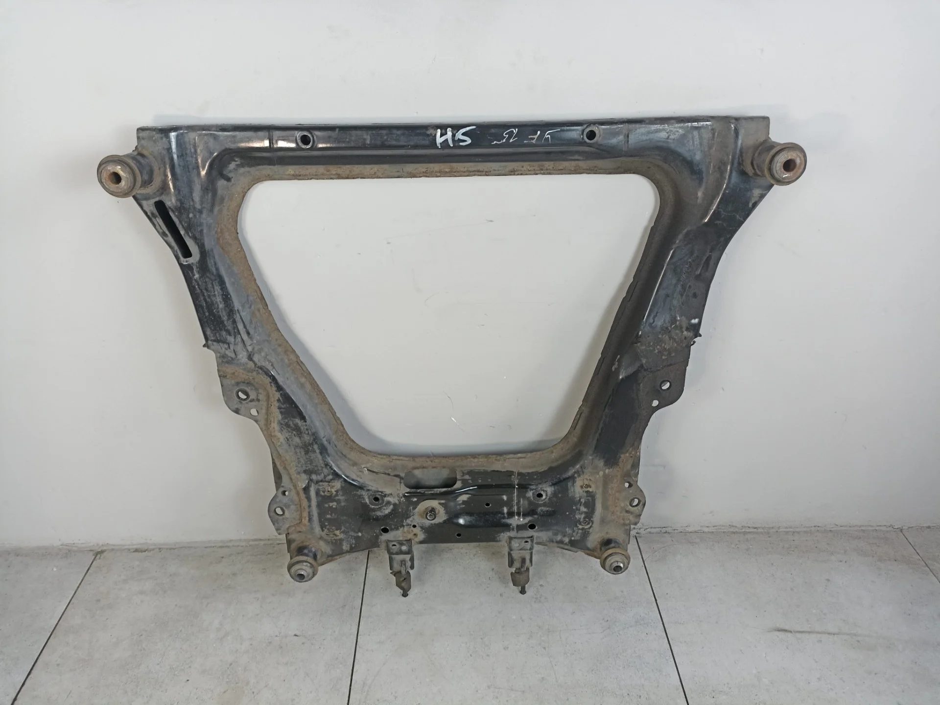 Передняя балка (подрамник) Nissan Juke F15 рест.