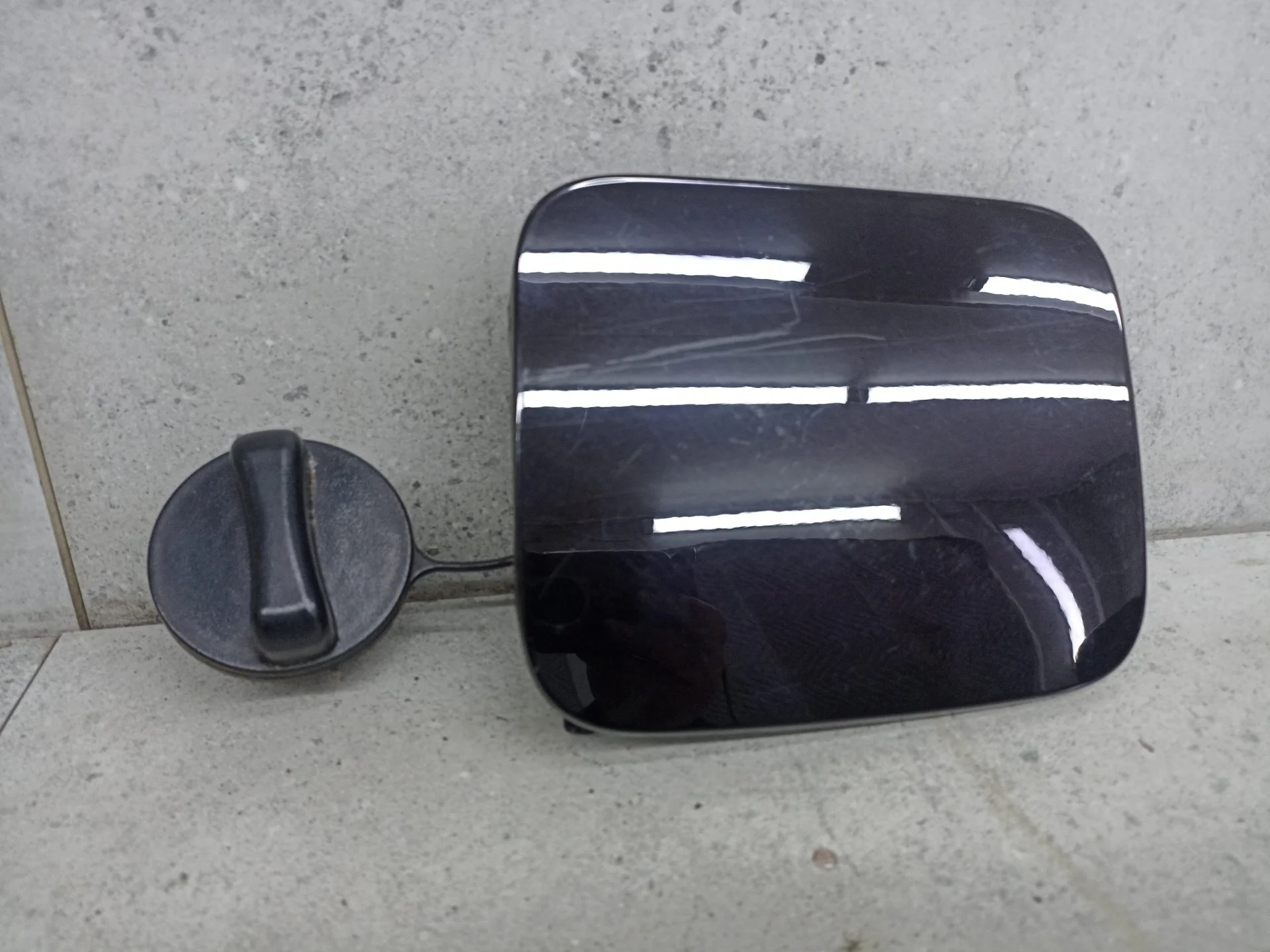 Лючок топливного бака Nissan Juke F15 рест. 2017