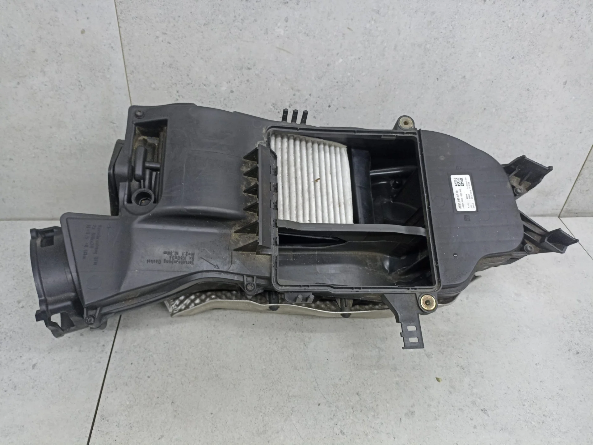 Корпус воздушногo фильтра Mercedes-Benz GLC Coupe