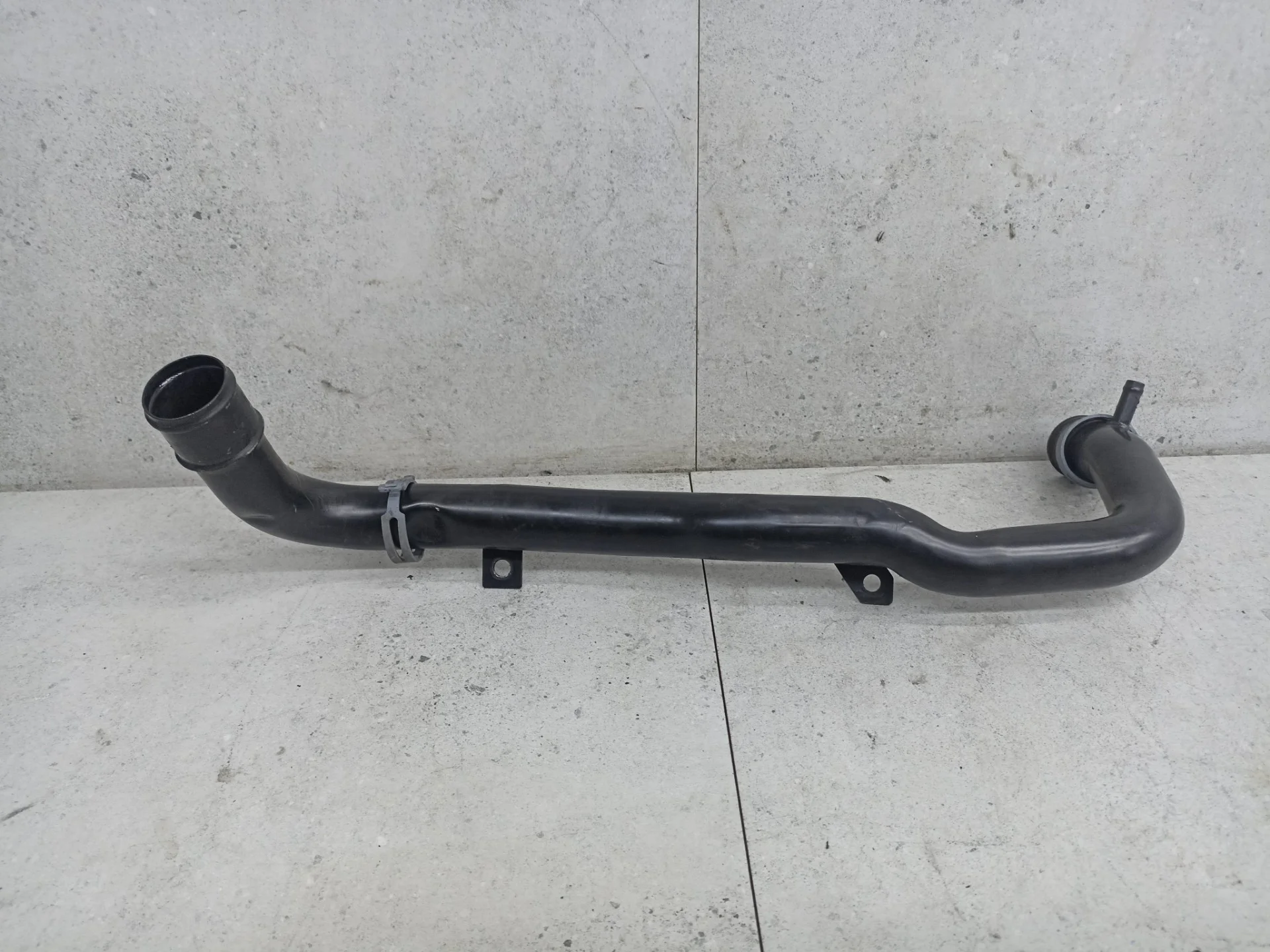 Трубка охлаждающей жидкости металлическая Bentley