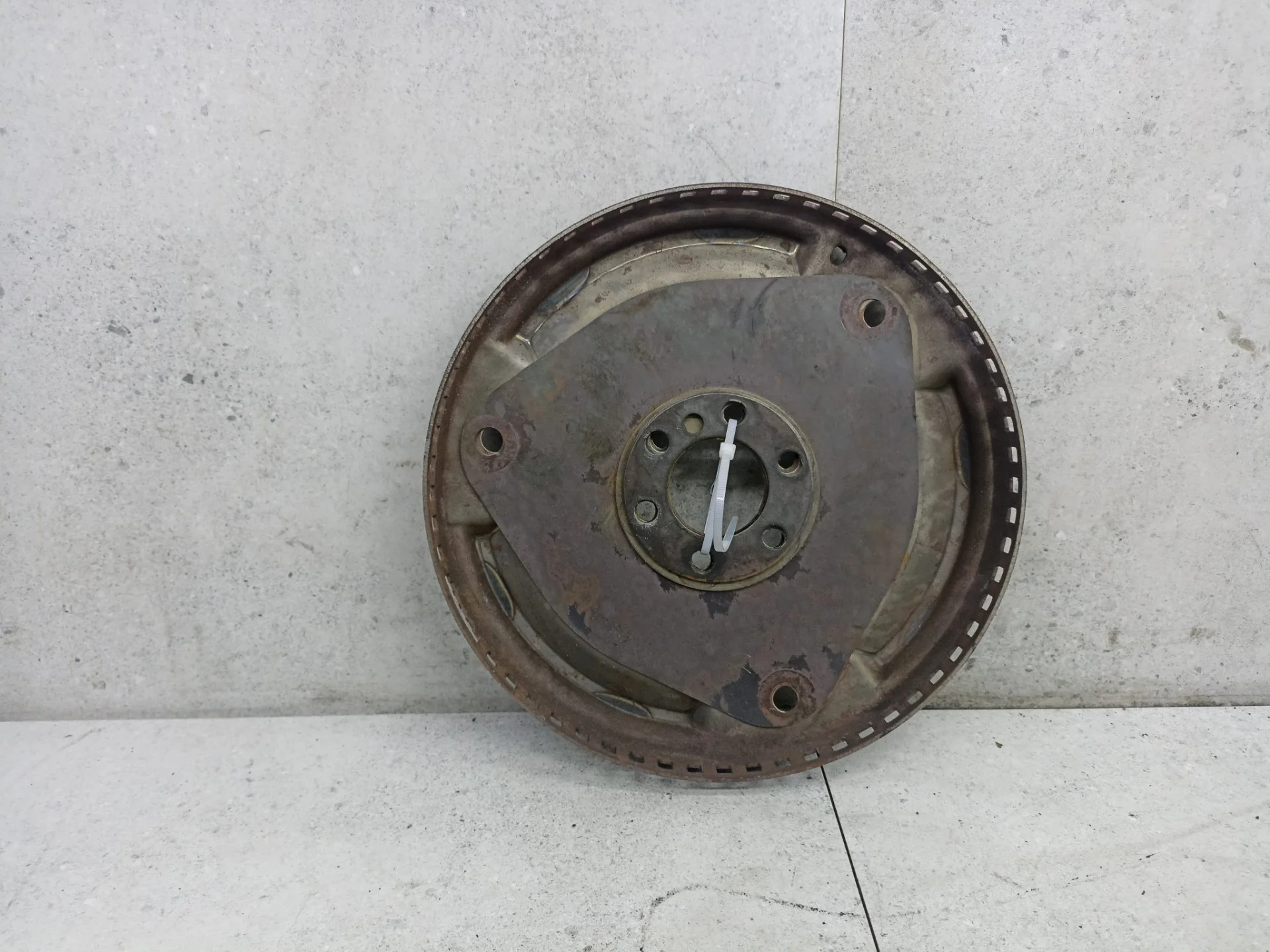 Маховик Peugeot 307 2005 375371800R