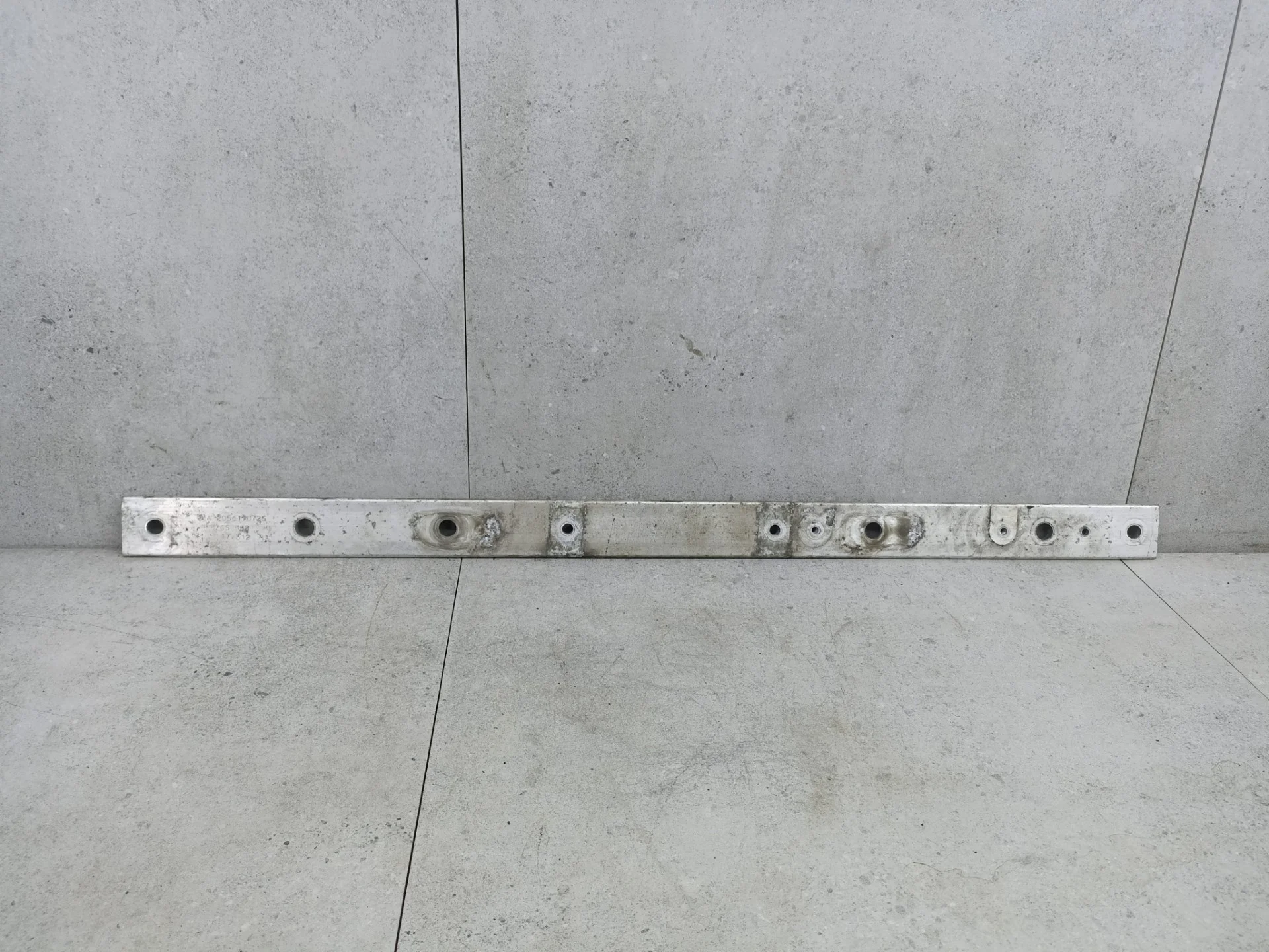 Распорка кузова Mercedes-Benz C W205 (2014 - 2018)