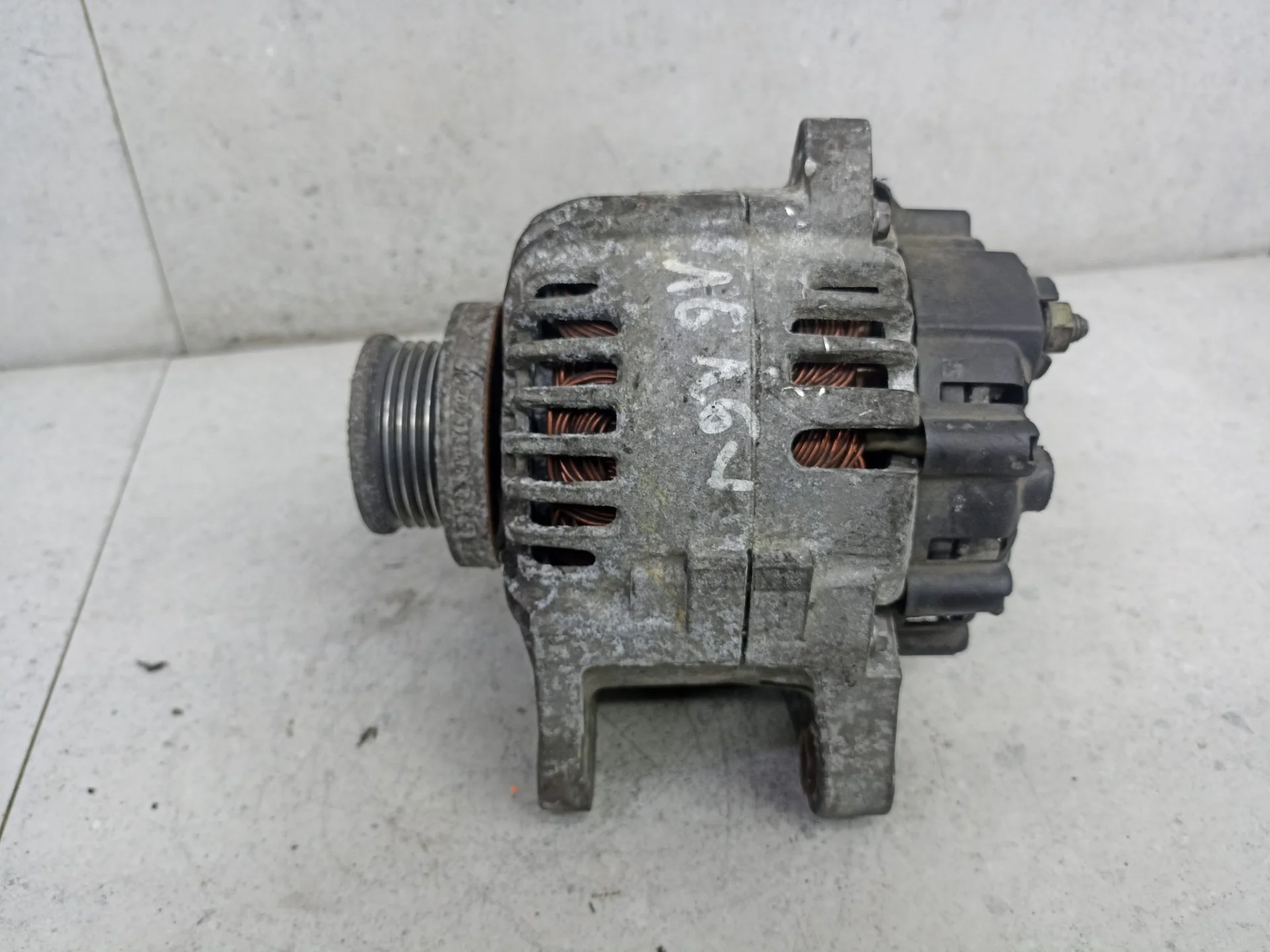 Генератор Renault Scenic 2 2004 8200100907