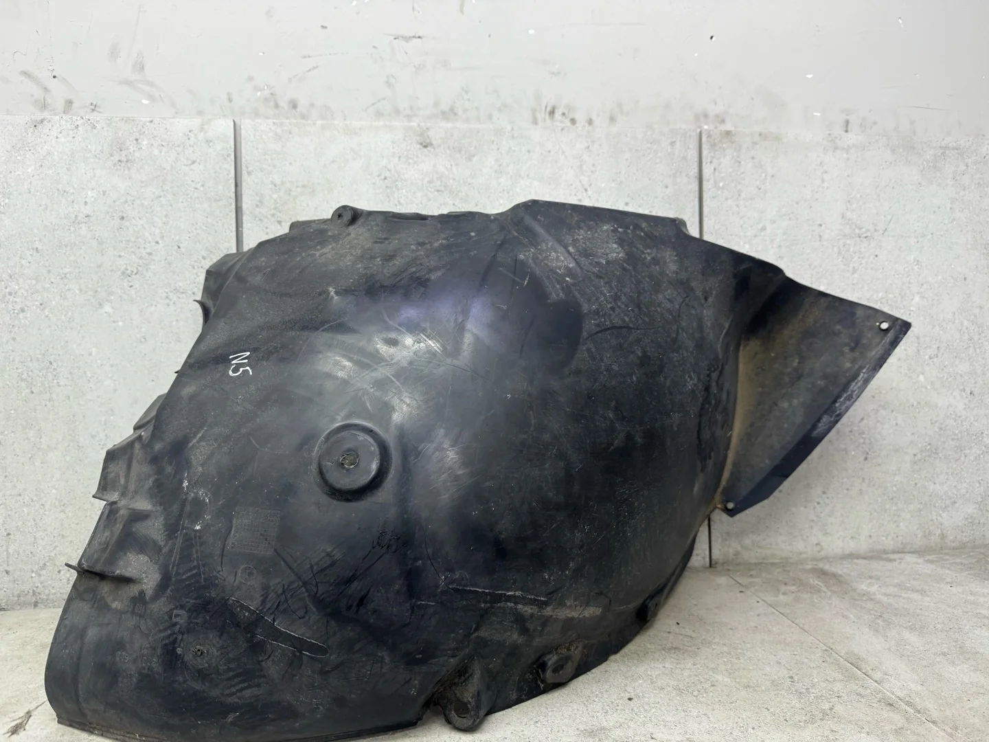 Подкрылок передний правый Mercedes-Benz Sprinter