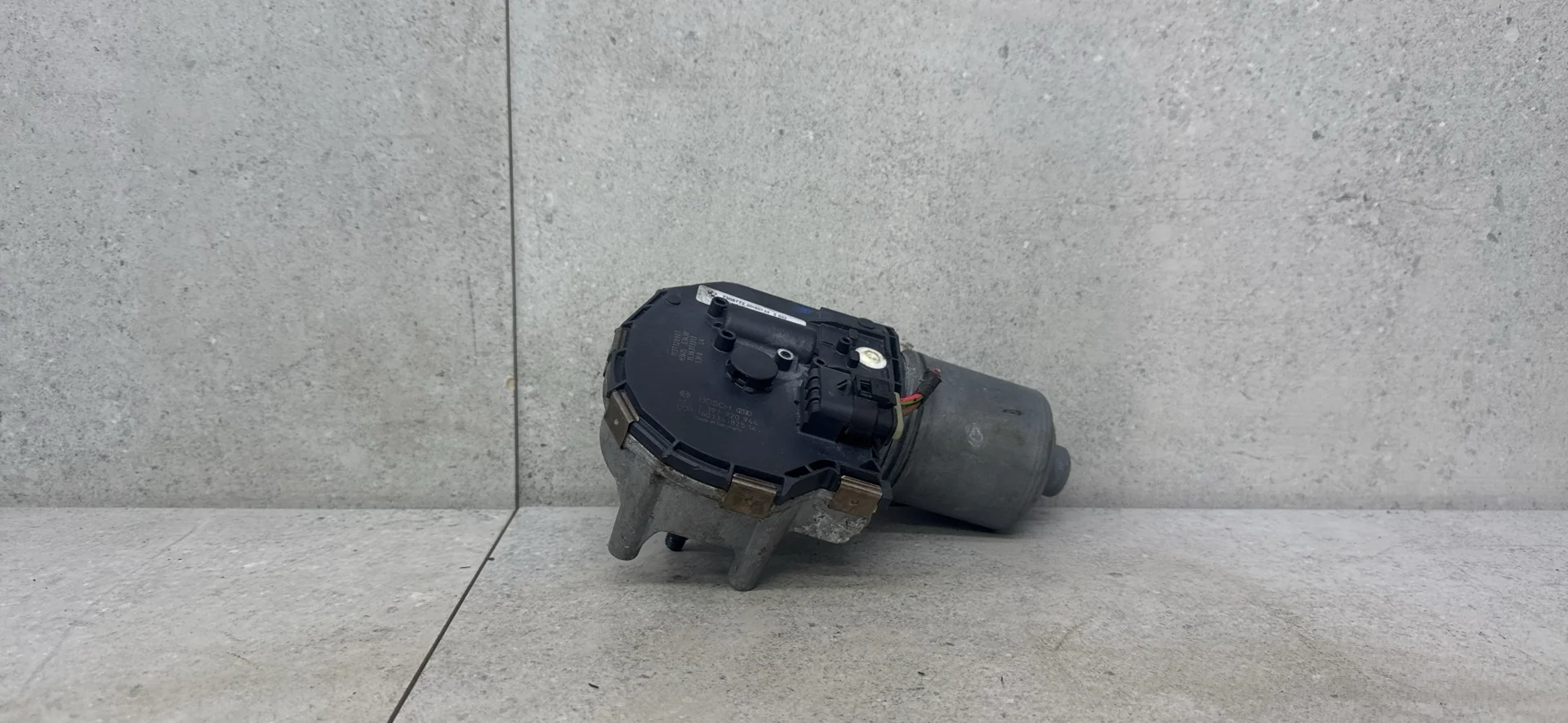 Моторчик трапеции дворников (стеклоочистителя) BMW