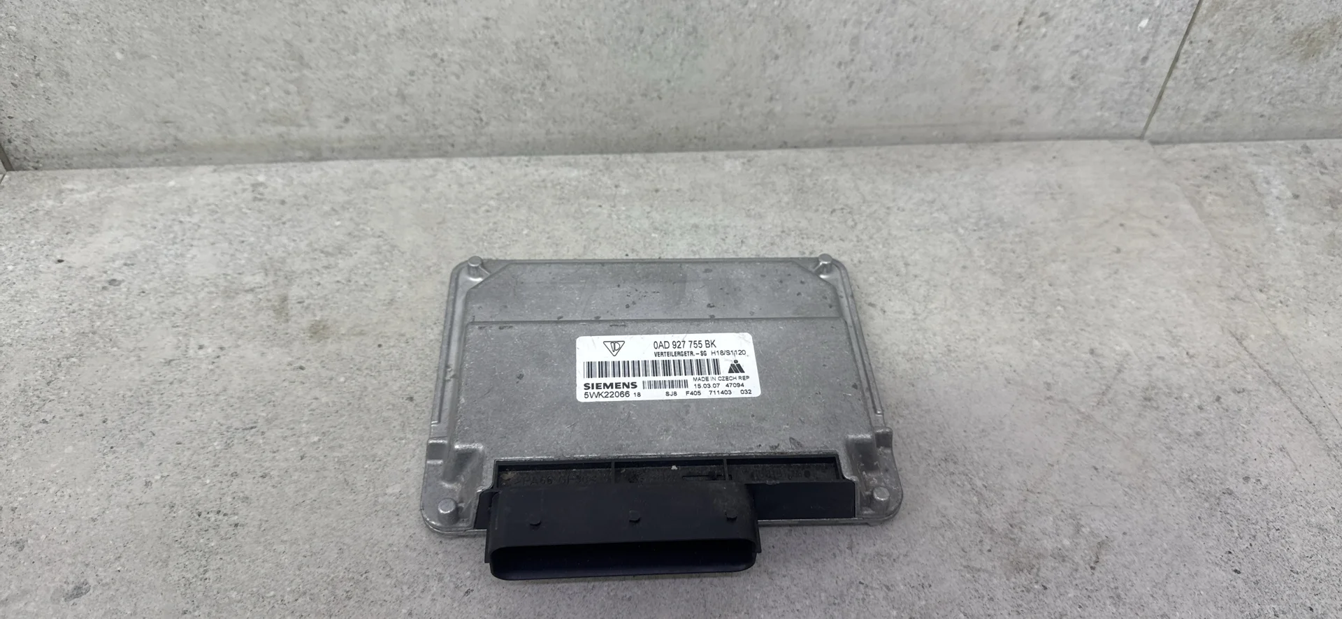 Блок управления раздаточной коробки Porsche 957