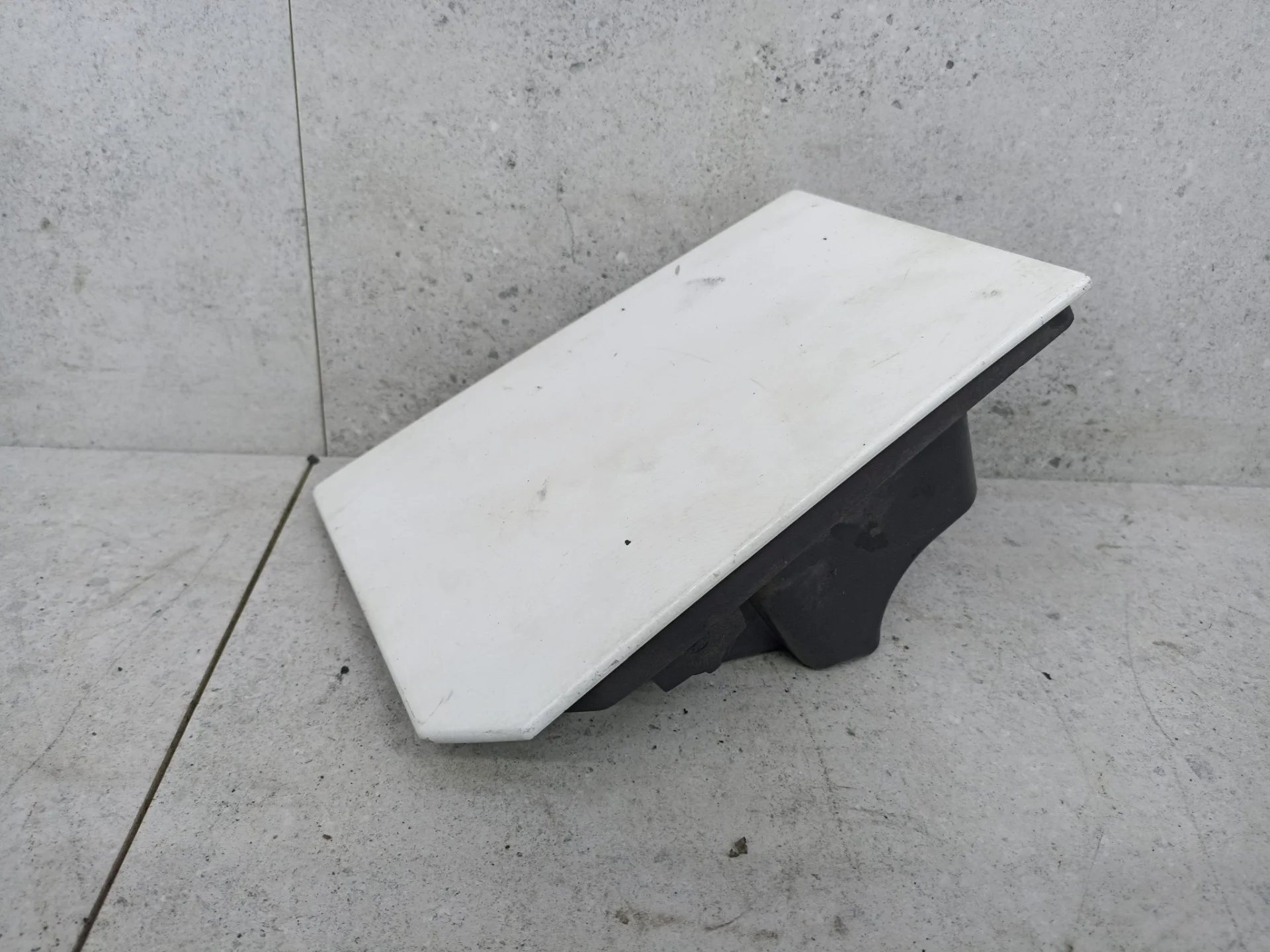 Лючок топливного бака Peugeot Boxer 2 2012