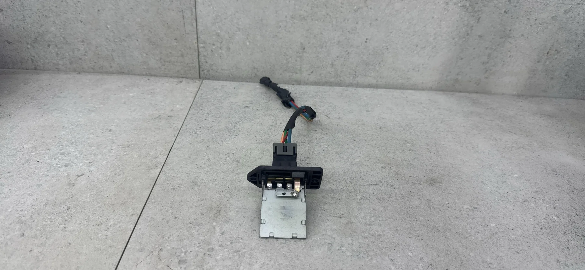 Сопротивление печки Kia Sportage 3 (2010 - 2014)