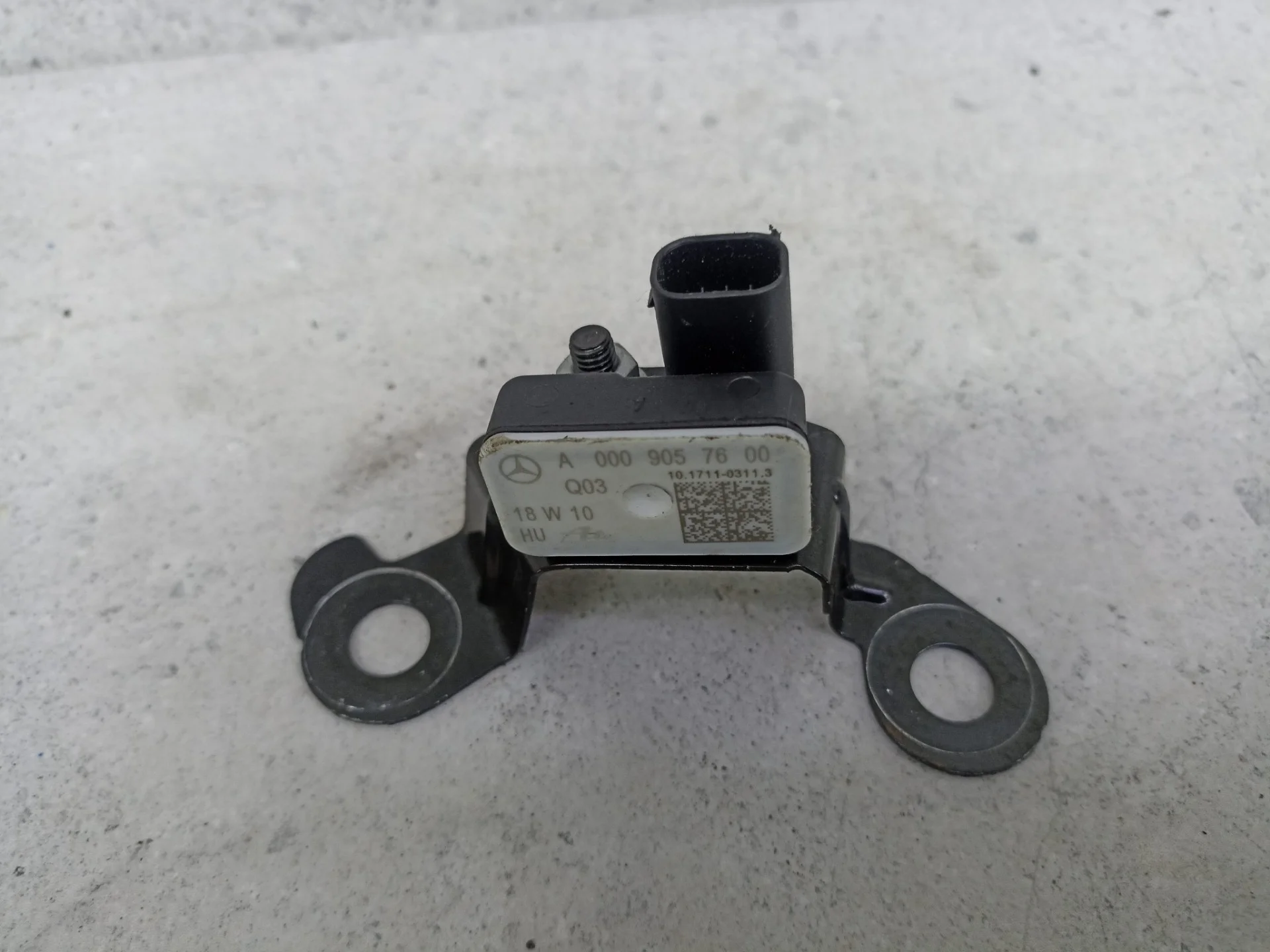 Датчик ускорения Mercedes-Benz GLE W166