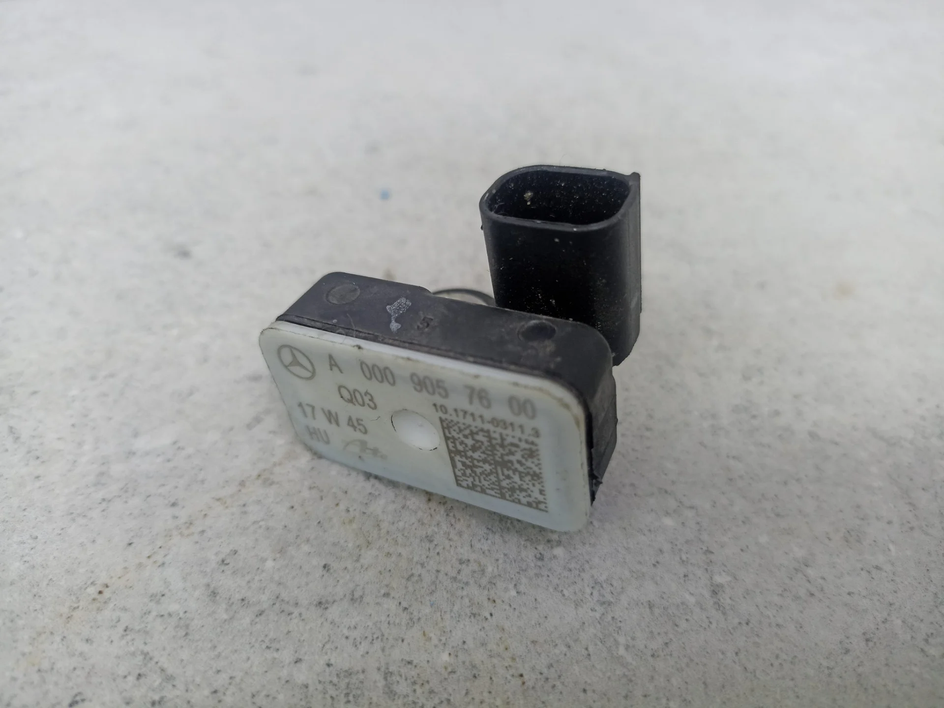 Датчик ускорения Mercedes-Benz GLS X166