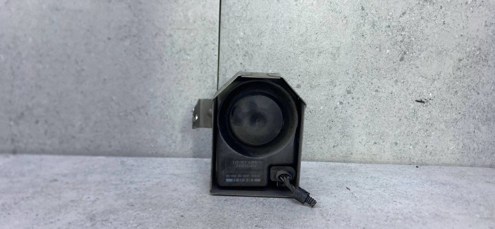 Сирена сигнализации Bentley Continental GT 2