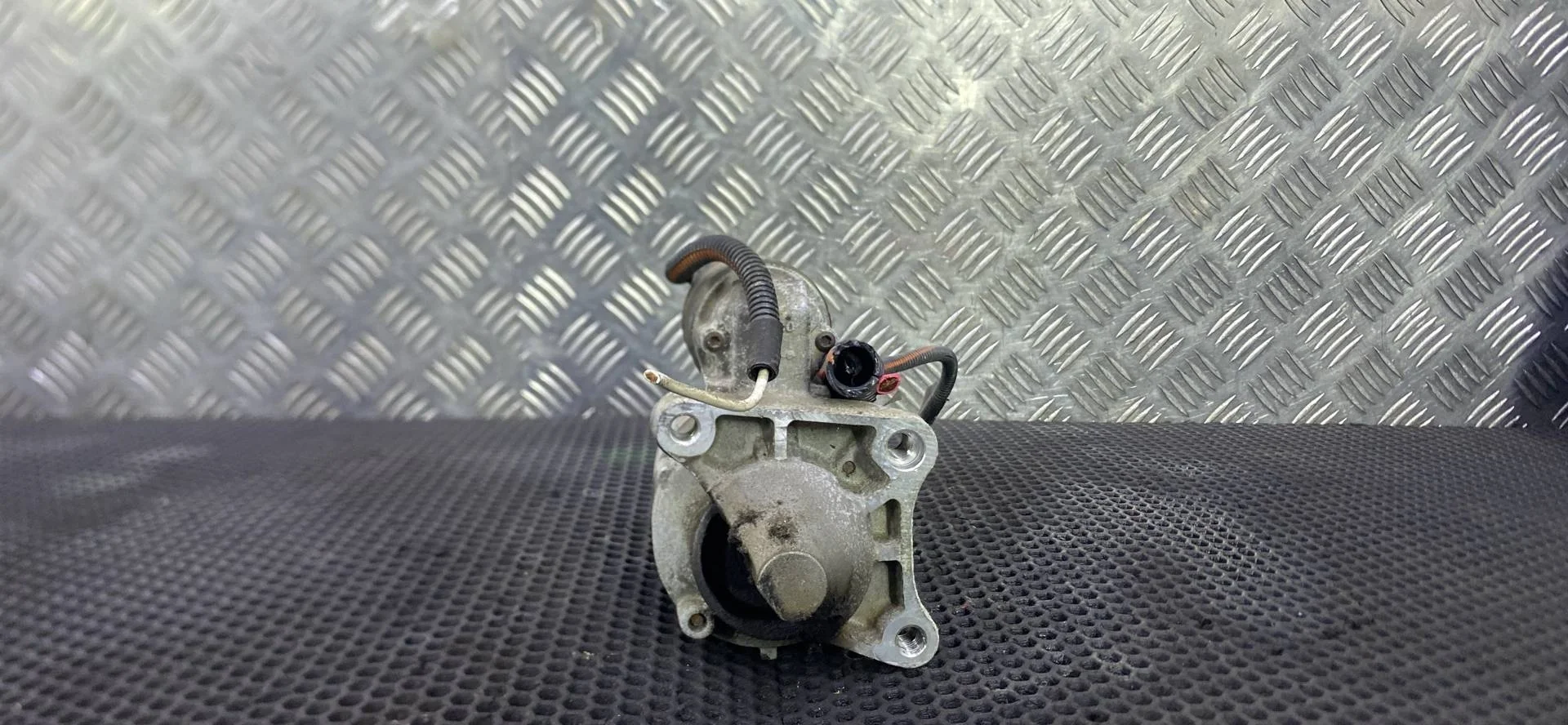 Стартер Lada Largus (2012 - 2025) 8200266777