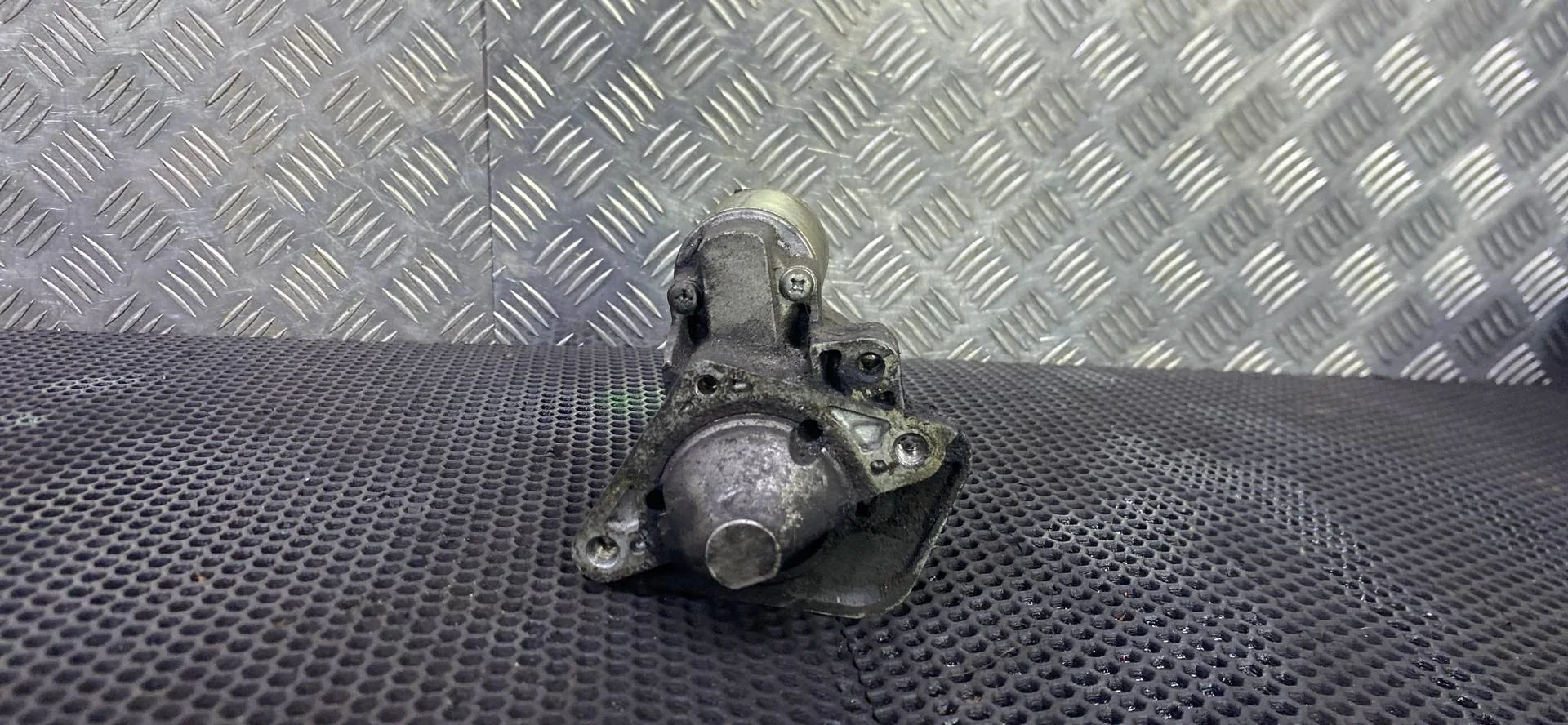 Стартер Nissan Qashqai J10 2008 8200306595