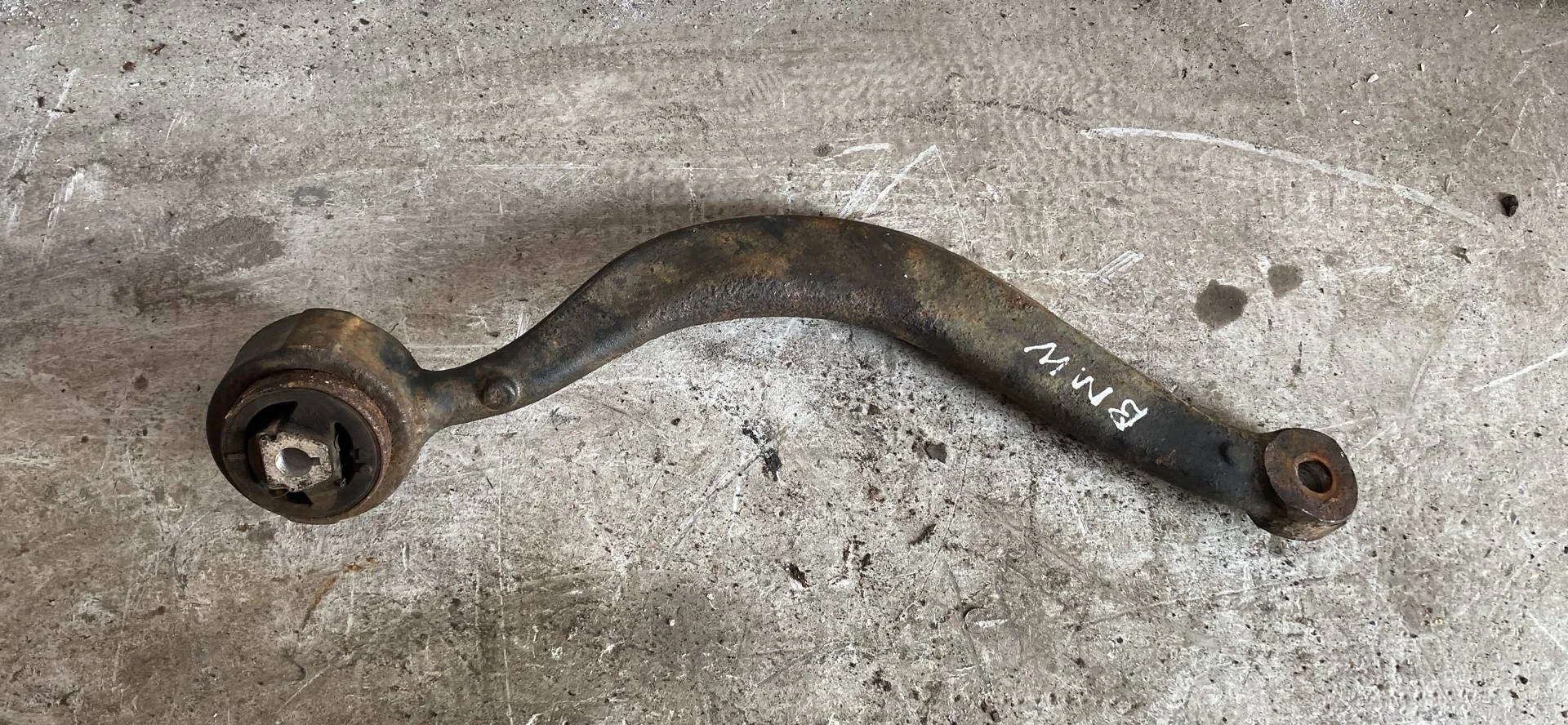 Рычаг правый BMW X5 E53 рест. (2003 - 2006)