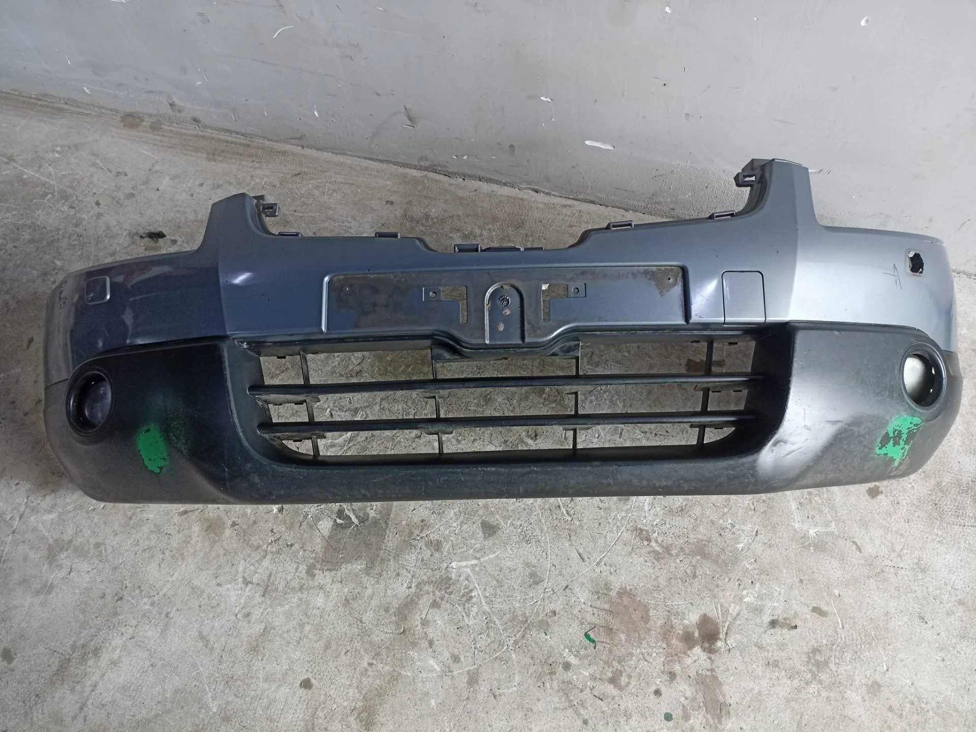 Бампер передний Nissan Qashqai+2 J10 2009