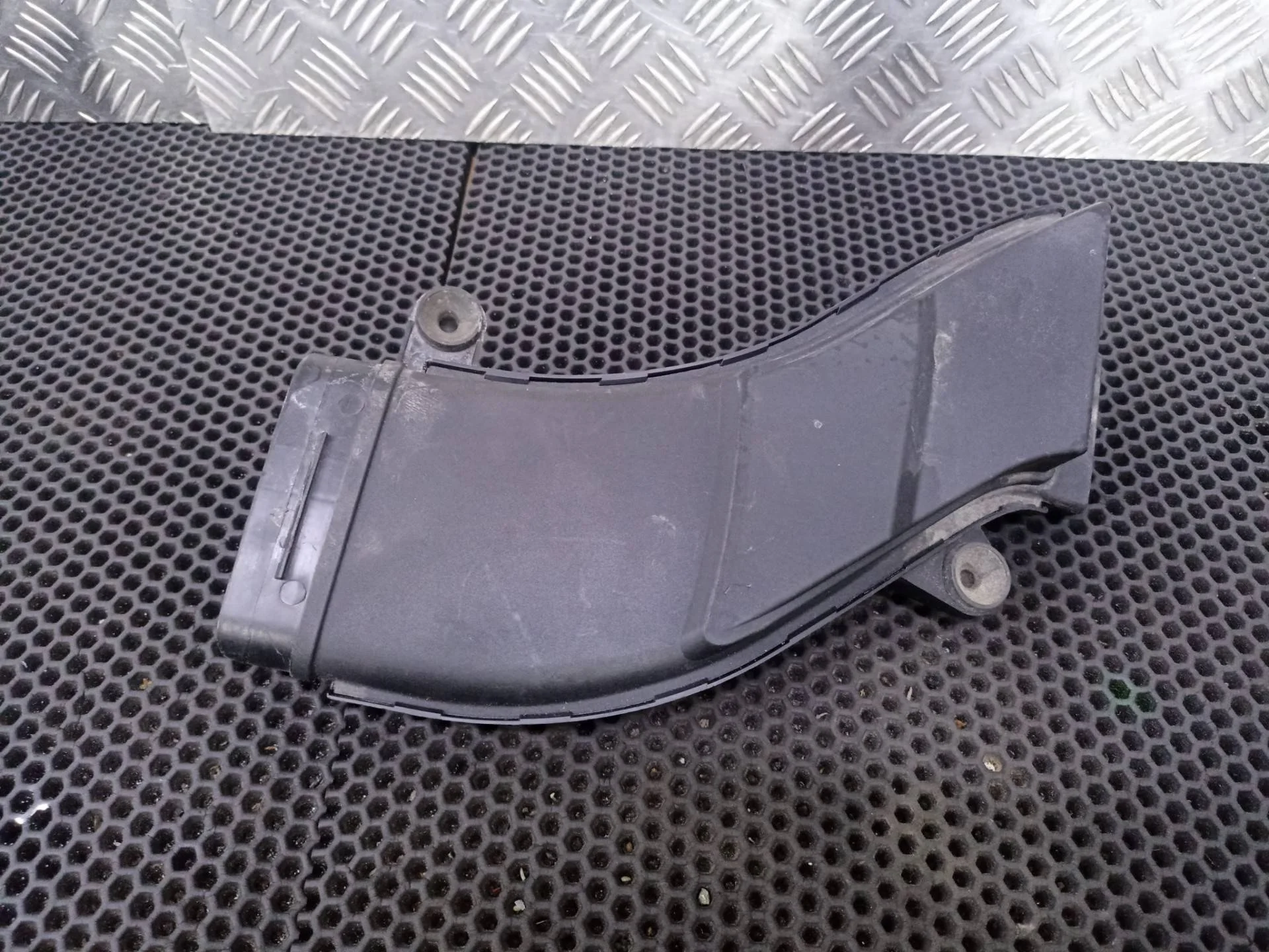 Воздухозаборник Mercedes-Benz S W222 2016